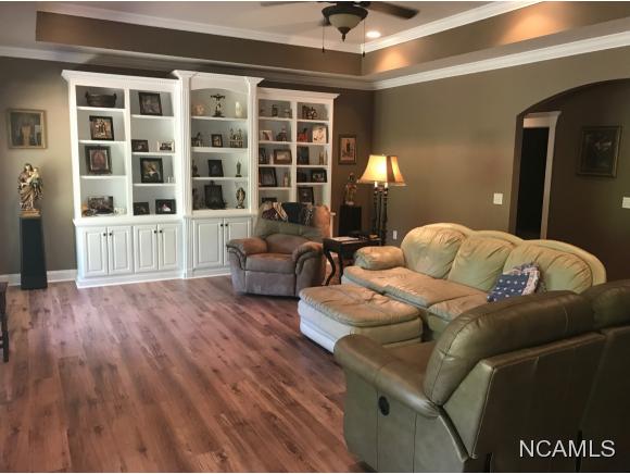 3470 CO RD 649, Hanceville, AL 35077
