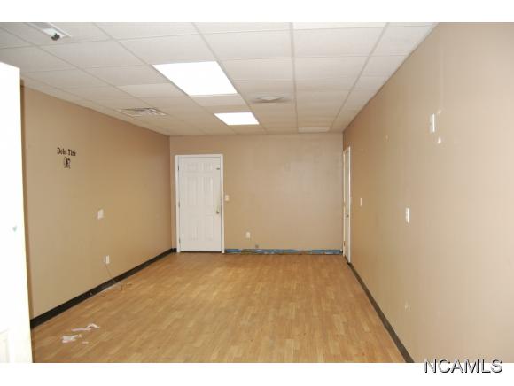1395 HWY 69 S, Hanceville, AL 35077
