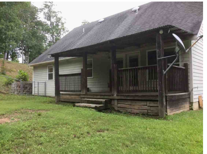 1386 Railroad AveHayden, AL, 35079Blount County