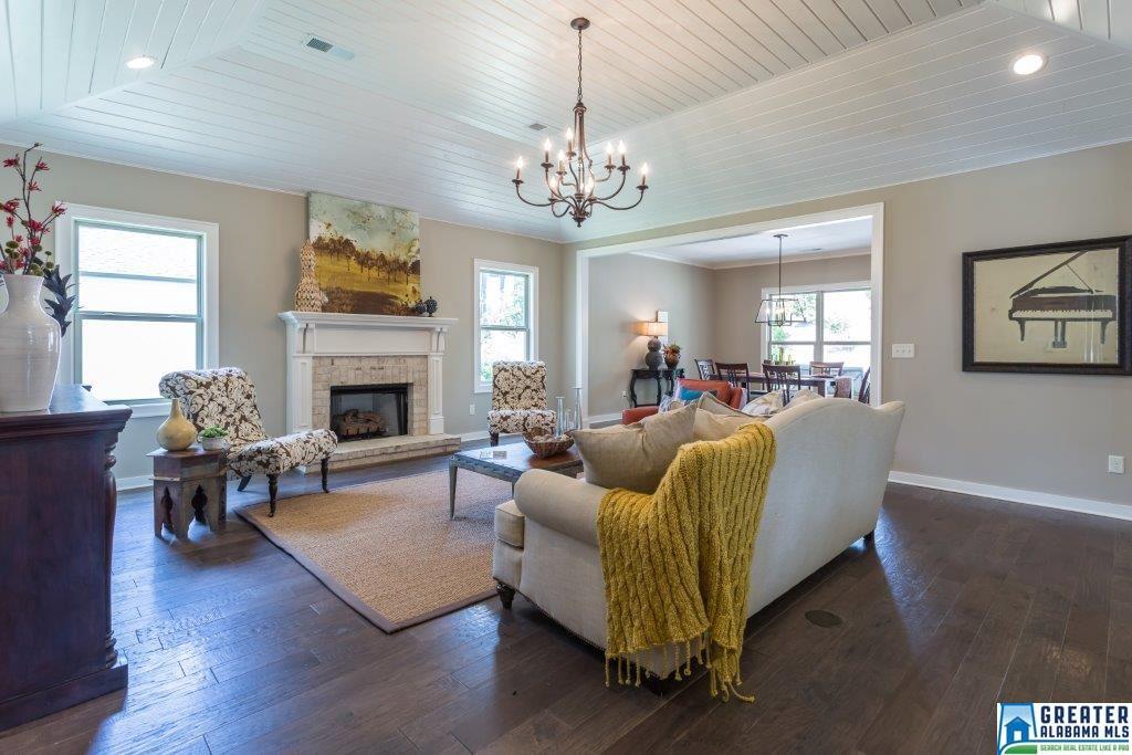 537 RIVERWOODS LANDING, Helena, AL 35080