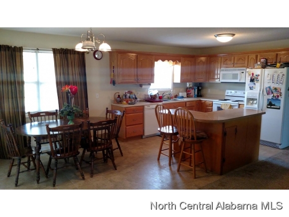 665 CO RD 695, Holly Pond, AL 35083