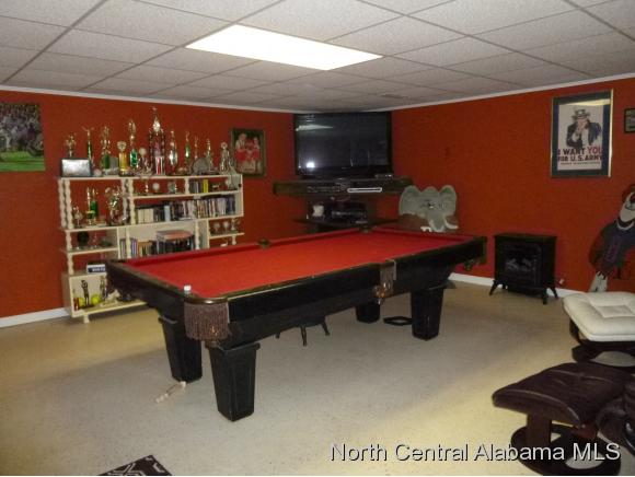 986 CO RD 1617, Holly Pond, AL 35083