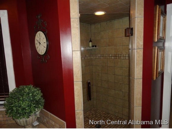 150 CO RD 1691, Holly Pond, AL 35083