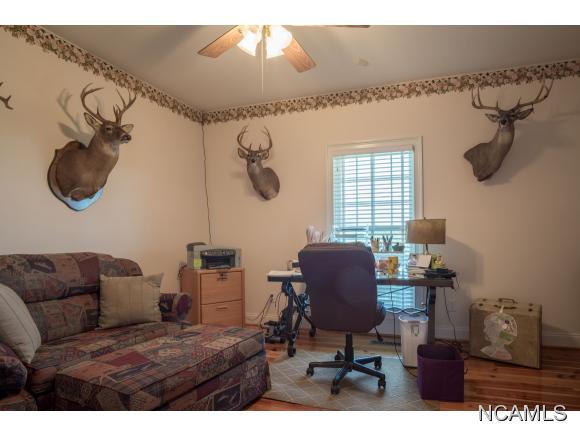 2101 CO RD 1683, Holly Pond, AL 35083