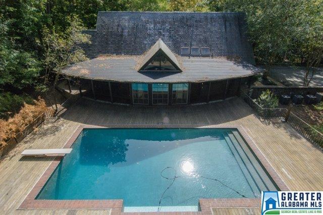 100 FOSTER RD, Leeds, AL 35094