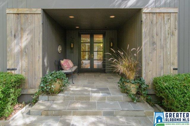 100 FOSTER RD, Leeds, AL 35094