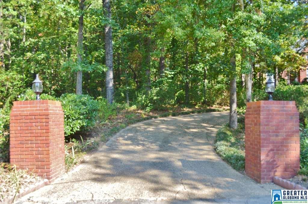 431 ROYAL OAKS DR, Leeds, AL 35094