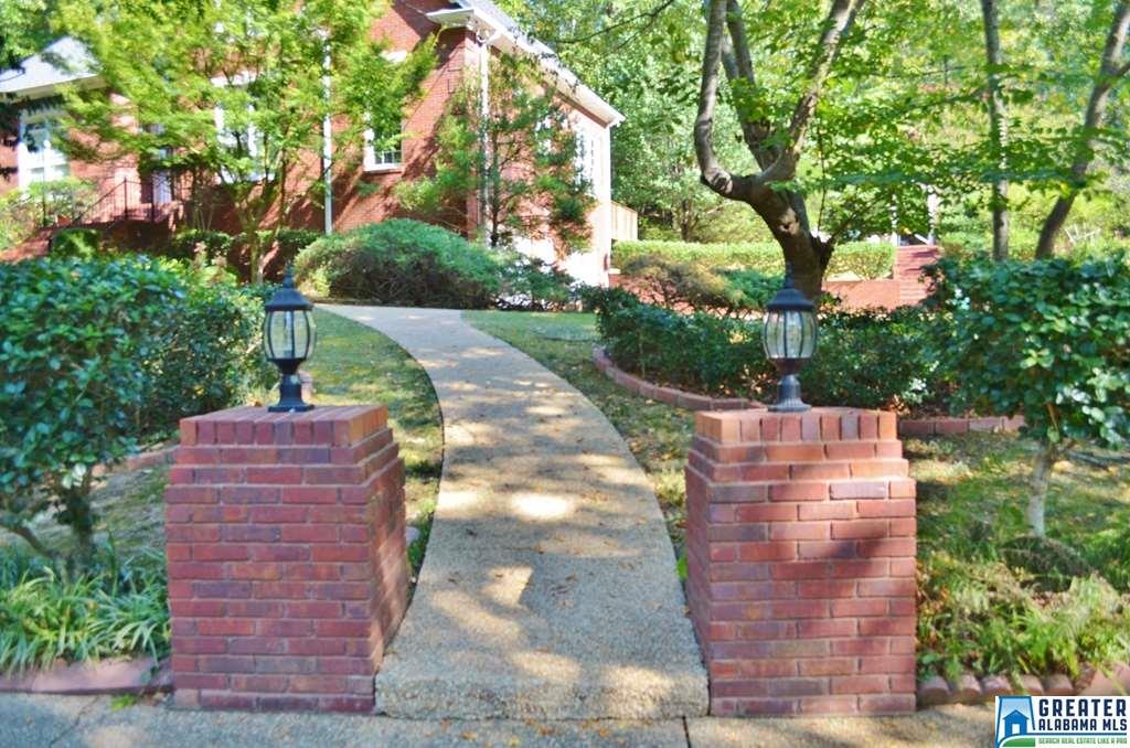 431 ROYAL OAKS DR, Leeds, AL 35094