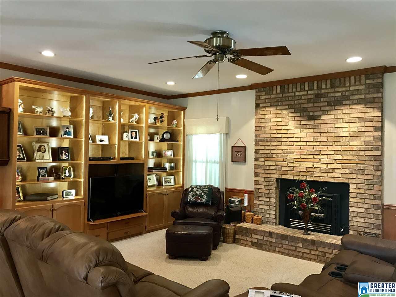 156 BIG OAK DR, Maylene, AL 35114