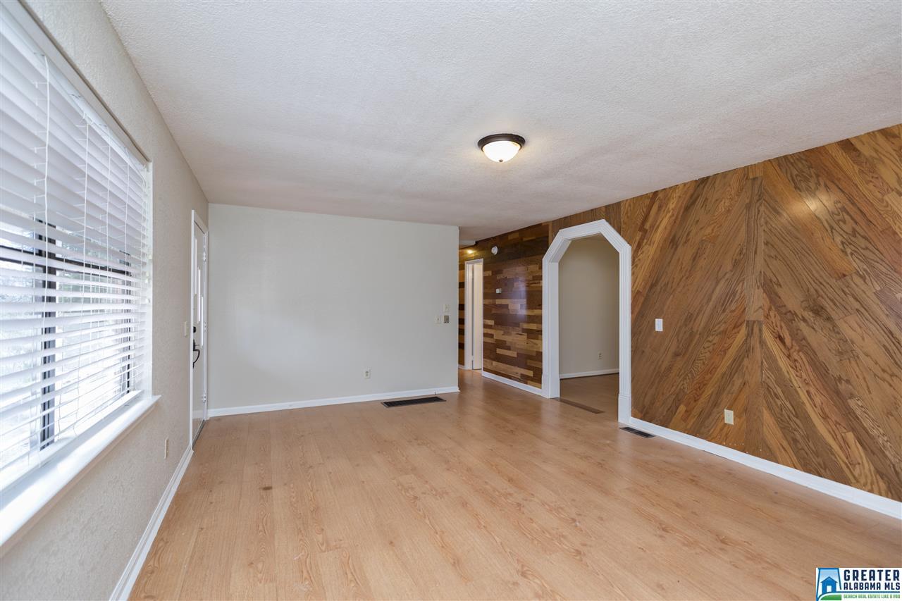 289 EBENEZER RD, Odenville, AL 35120