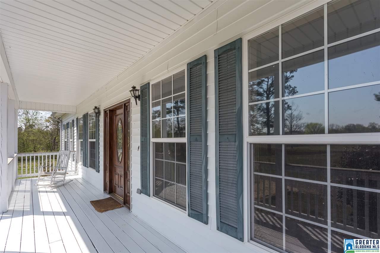 411Shadow Bend Dr, Odenville, AL 35120