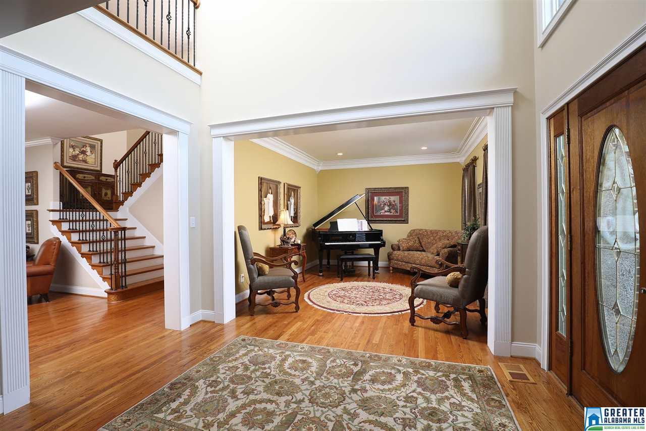 182 DEER TRC, Oneonta, AL 35121
