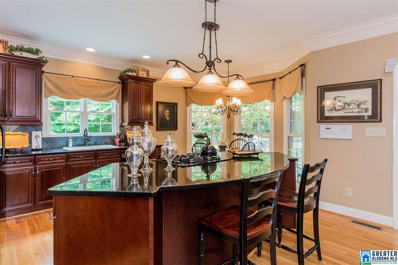 226 ST ANDREWS PKWY, Oneonta, AL 35121
