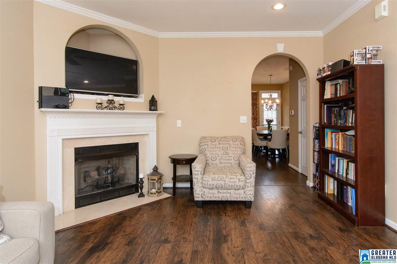 226 CALLOWAY LN, Pelham, AL 35124
