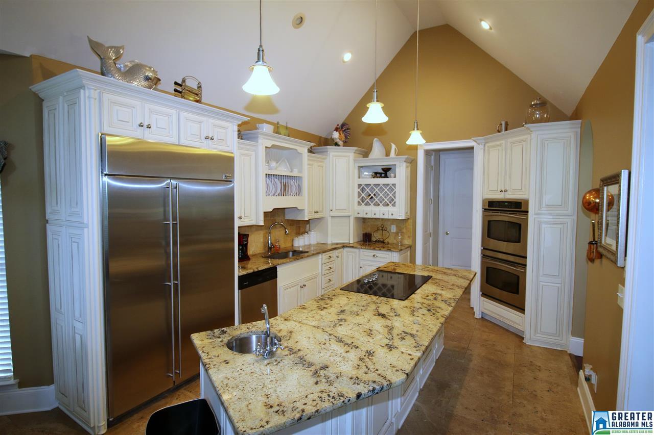 144 KINGS CREST LN, Pelham, AL 35124