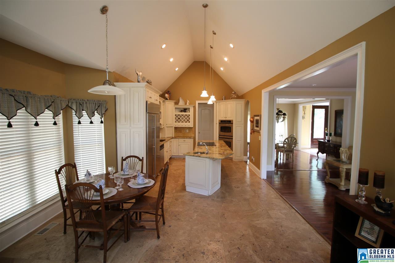 144 KINGS CREST LN, Pelham, AL 35124