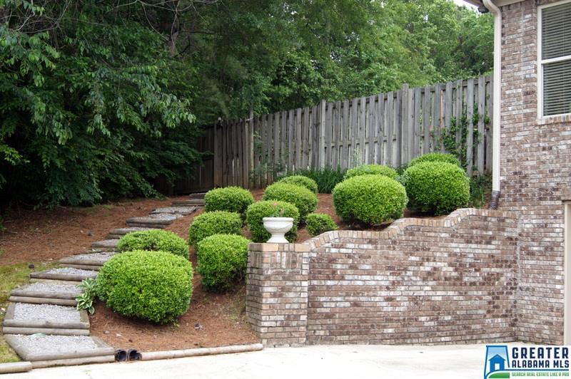196 CHASE DR, Pelham, AL 35124