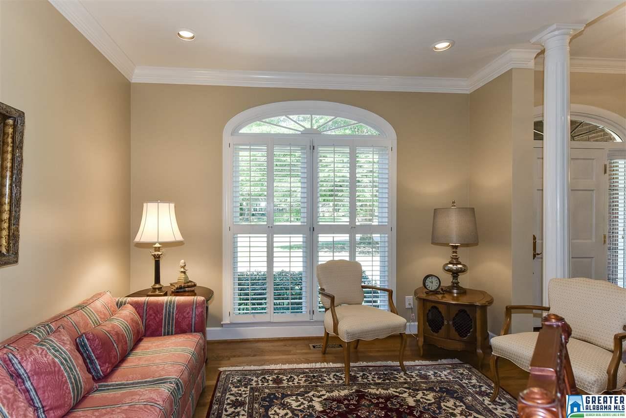 7006 INDIAN RIDGE DR, Indian Springs Village, AL 35124