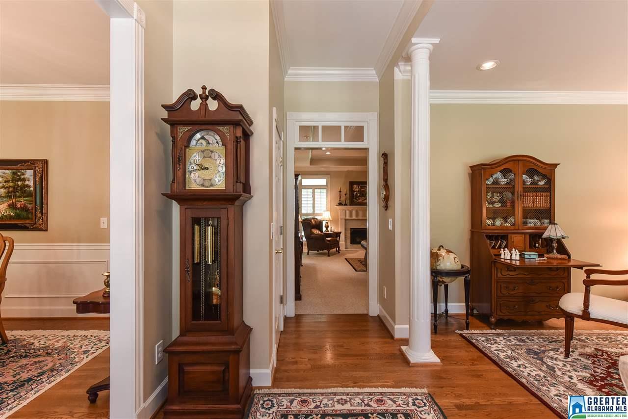 7006 INDIAN RIDGE DR, Indian Springs Village, AL 35124