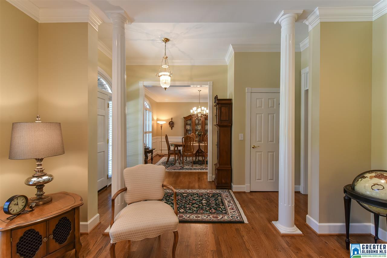 7006 INDIAN RIDGE DR, Indian Springs Village, AL 35124