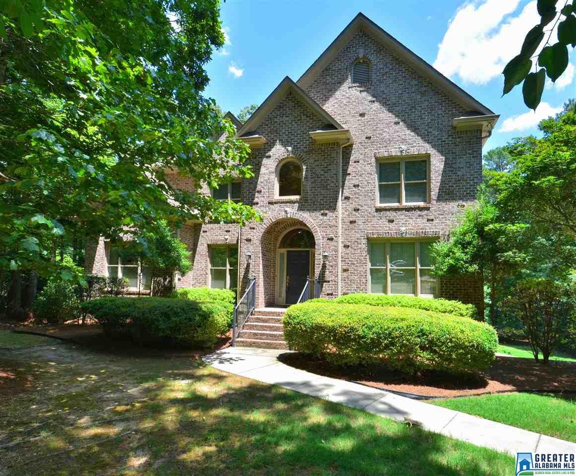 1900 INDIAN CREST DR, Indian Springs Village, AL 35124