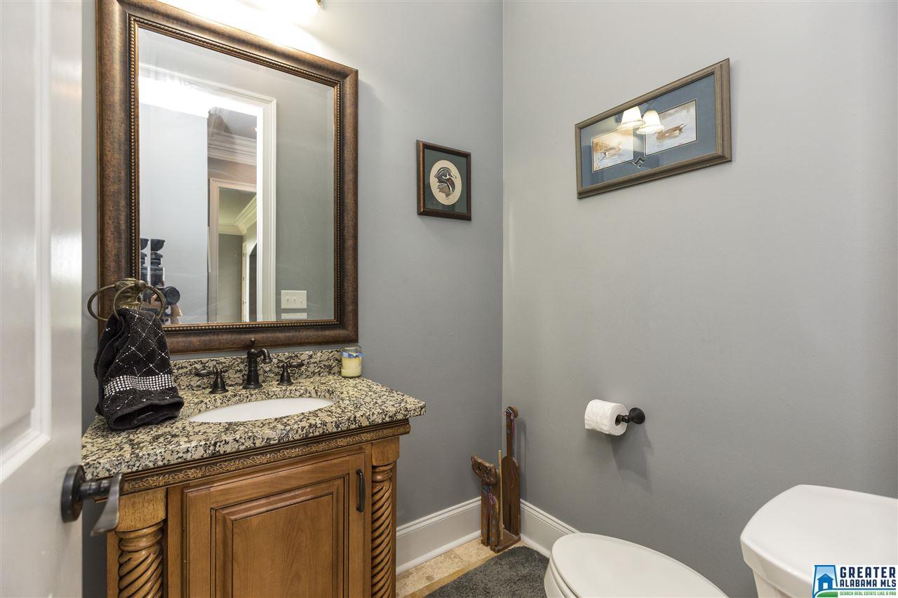 245Kings Crest Ln Ln, Pelham, AL 35124