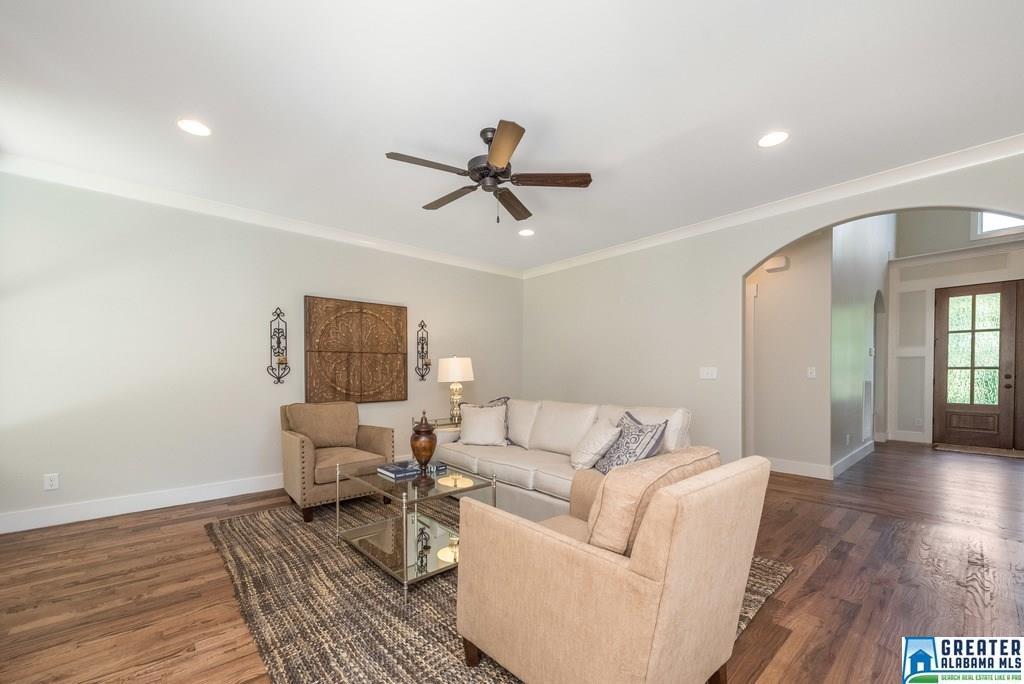 519 BENT CREEK TRC, Pelham, AL 35124
