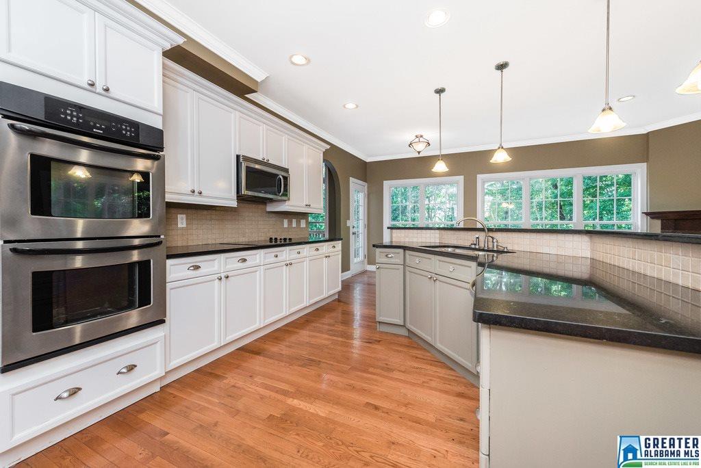 112 HIGH HAMPTON DR, Pelham, AL 35124