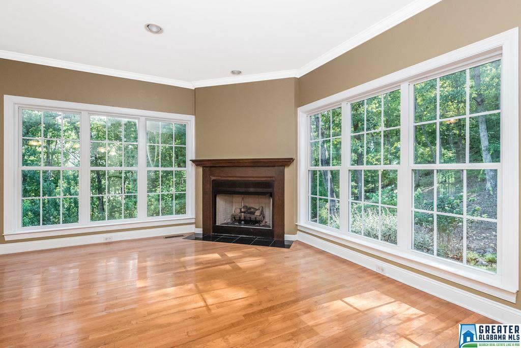 112 HIGH HAMPTON DR, Pelham, AL 35124