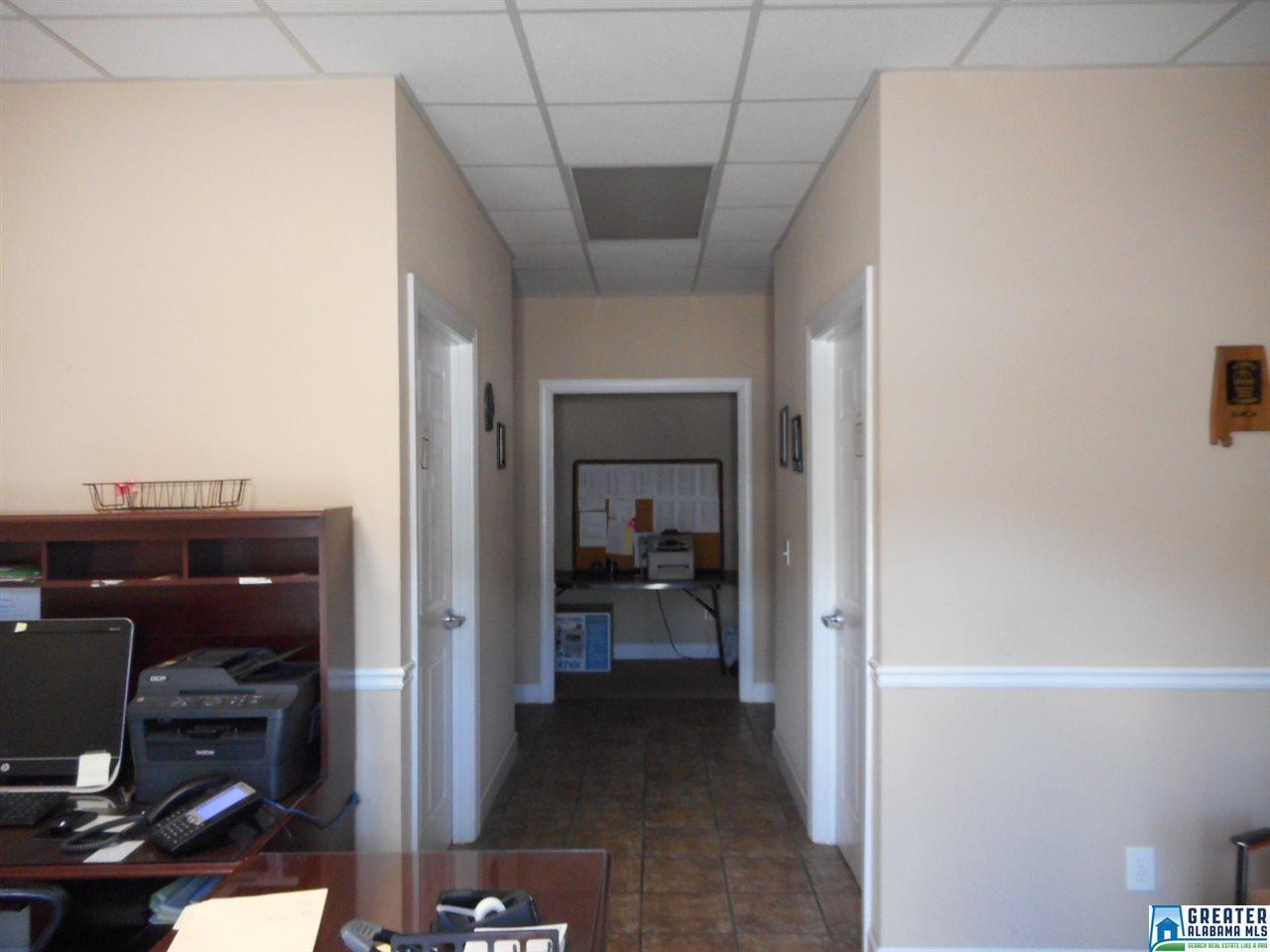 200 CANYON PARK DR, Pelham, AL 35124