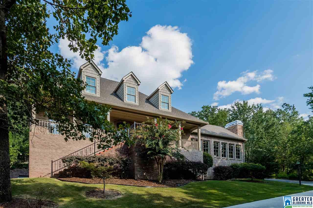136 KINGS CREST LN, Pelham, AL 35124