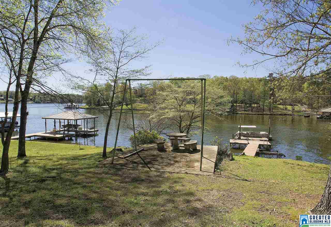 5016 FOREST DR, Pell City, AL 35128