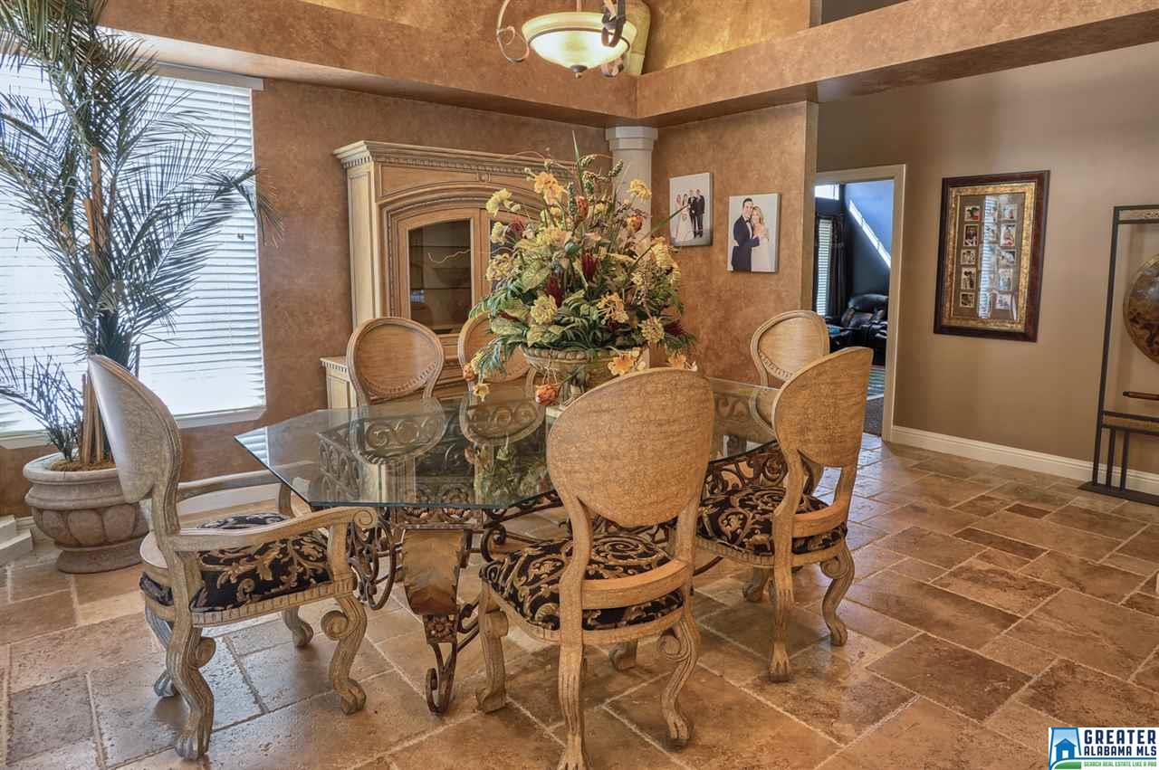 508 LINDY CIR, Pell City, AL 35128