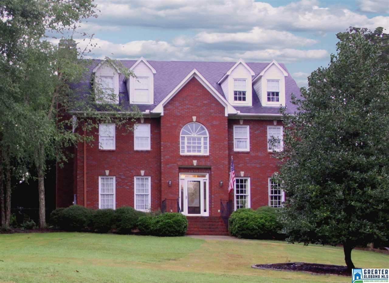 413 EAGLE POINT DR, Pell City, AL 35128
