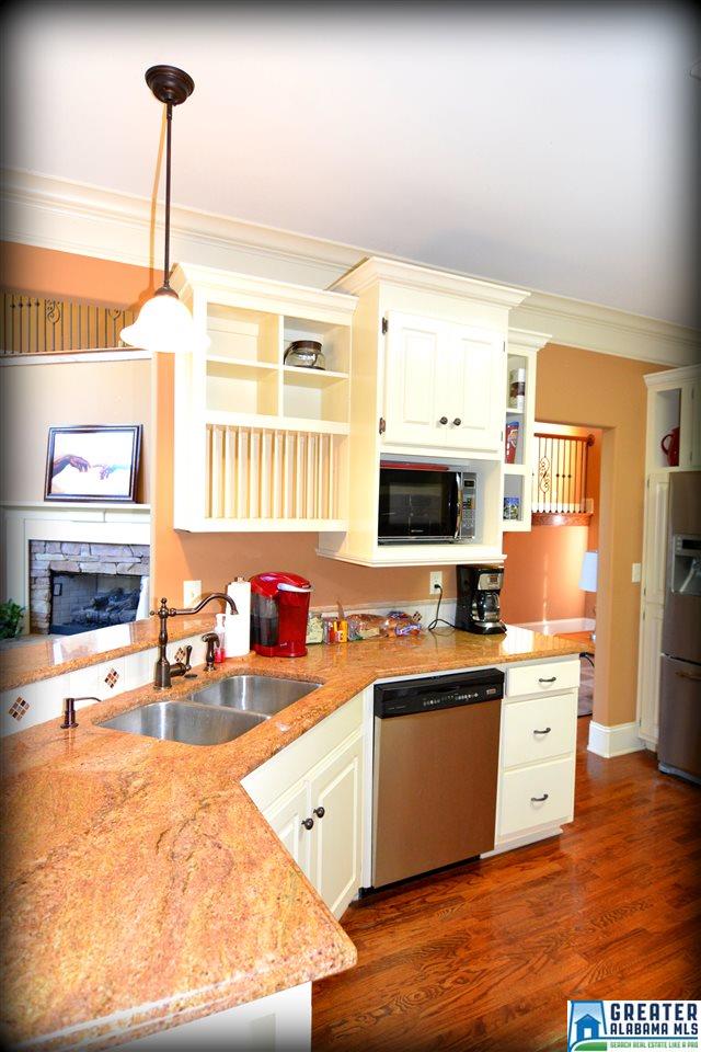 130 EAGLE POINTE WAY, Pell City, AL 35128