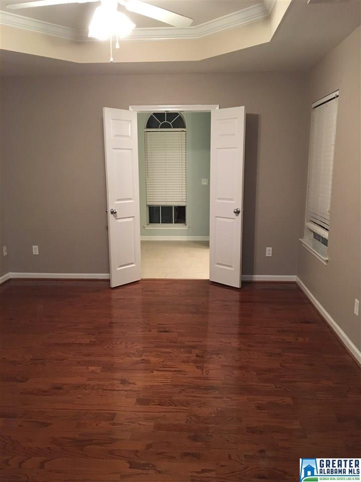 4104 FOREST LAKES RD, Sterrett, AL 35147