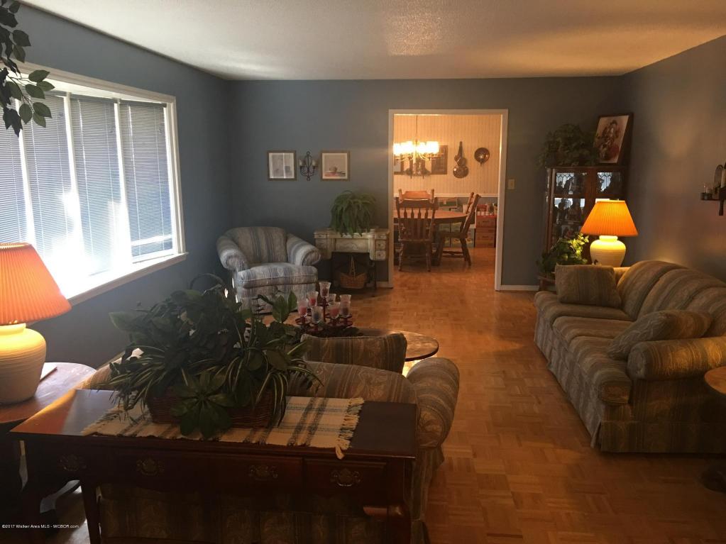 169 JAMES St, Sumiton, AL 35148
