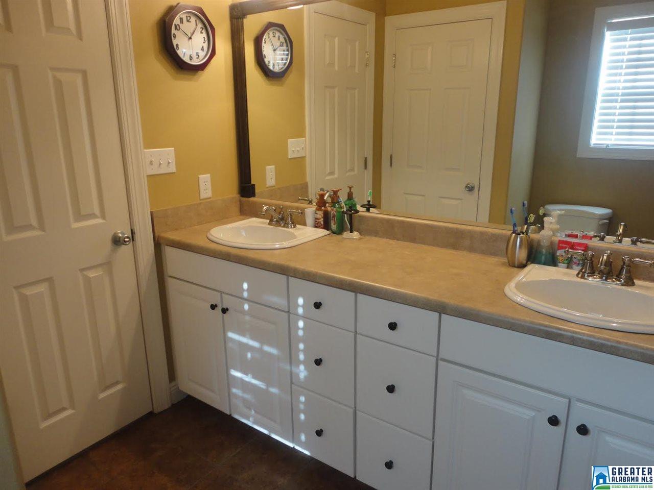 48 HANNAH LN, Sylacauga, AL 35150