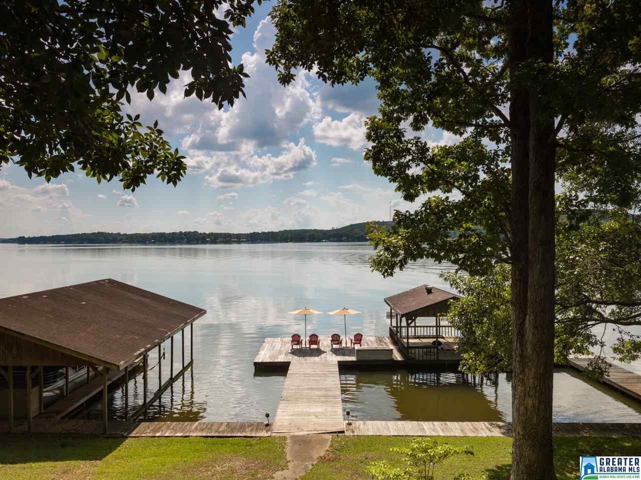 2225 LANDS END RD, Sylacauga, AL 35151