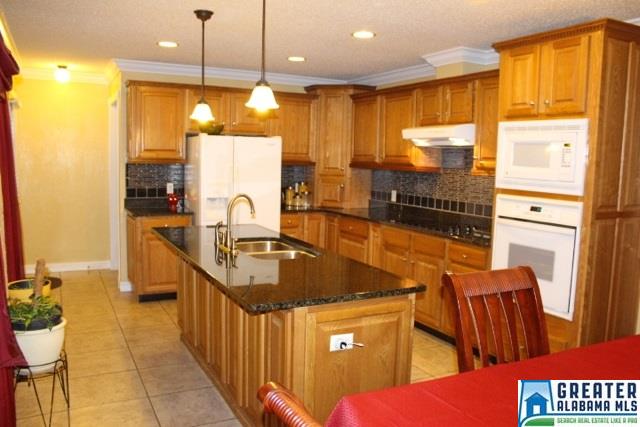 180Tyler Ln, Talladega, AL 35160