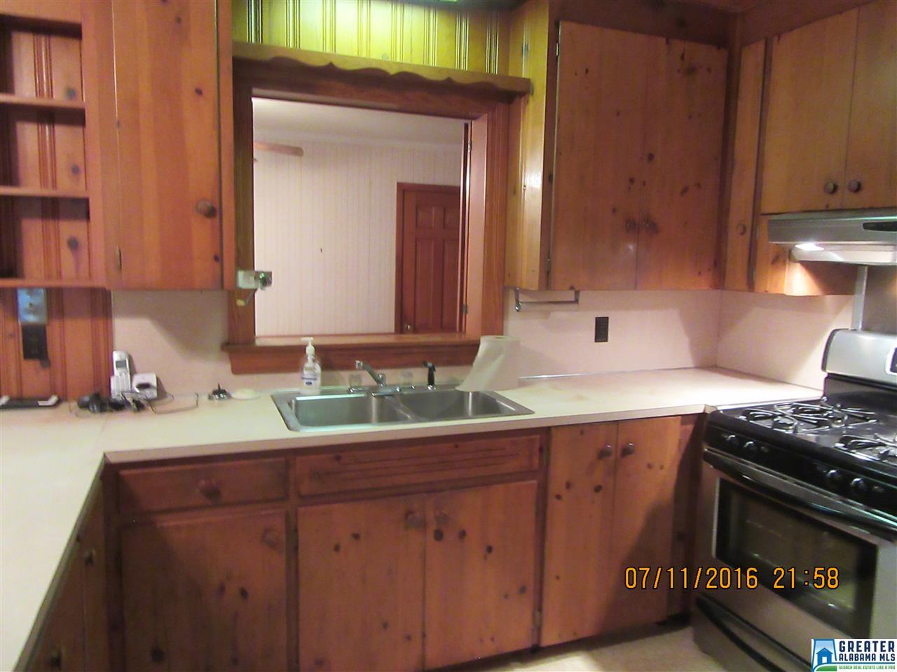 61Lawson Heights, Talladega, AL 35160