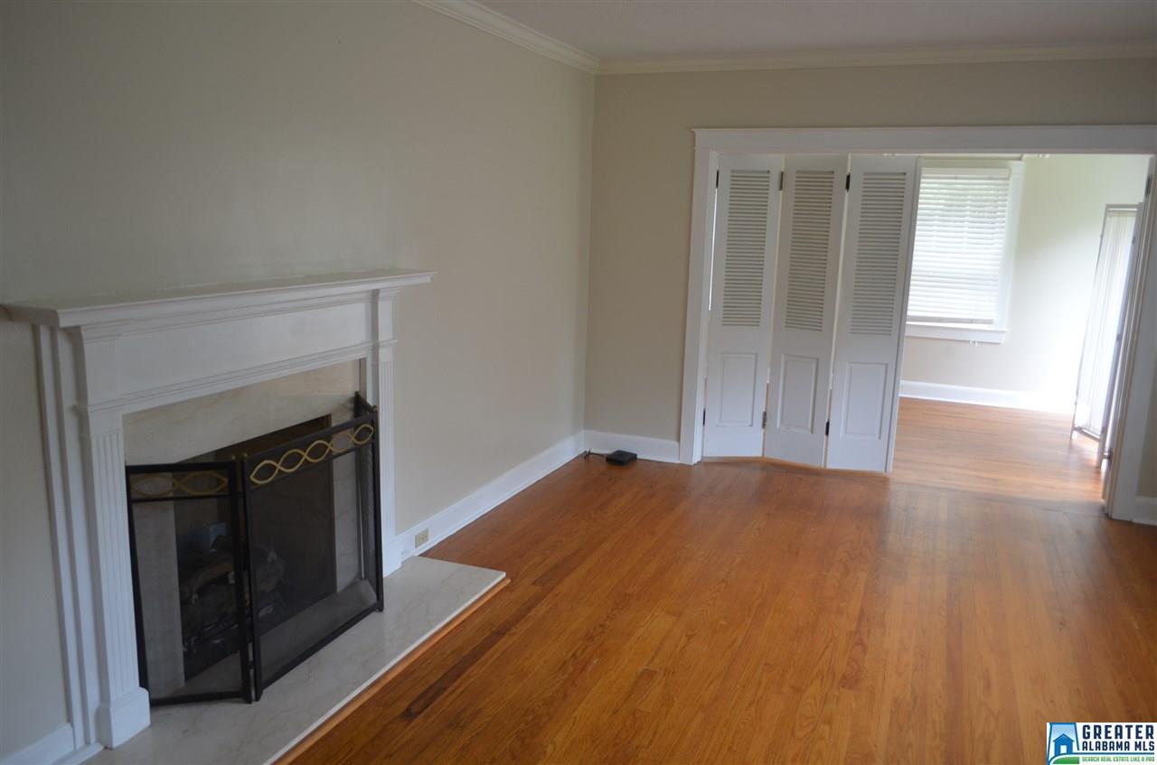613 HILLCREST DR, Talladega, AL 35160