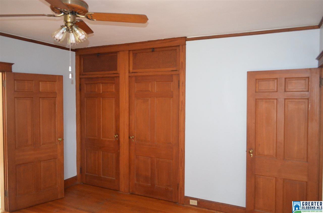 613 HILLCREST DR, Talladega, AL 35160