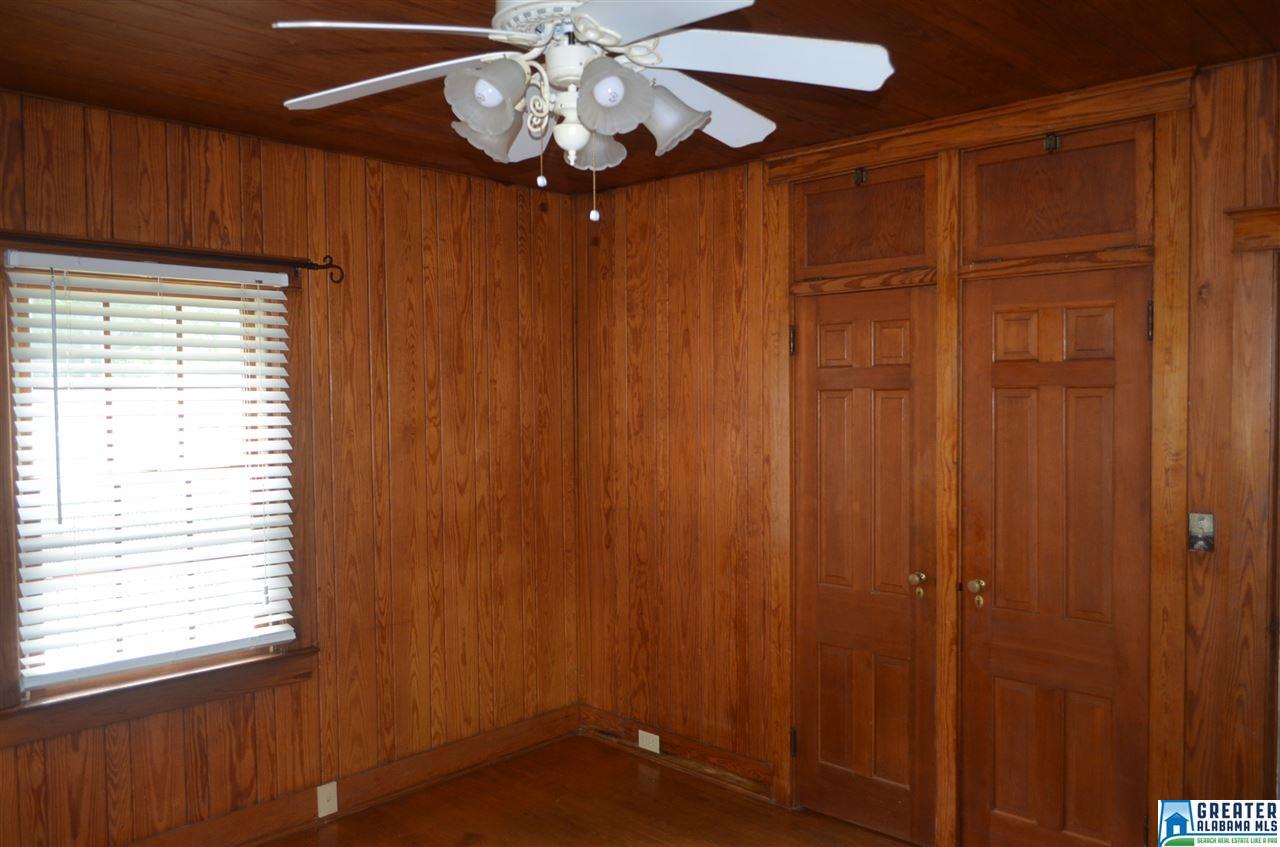 613 HILLCREST DR, Talladega, AL 35160