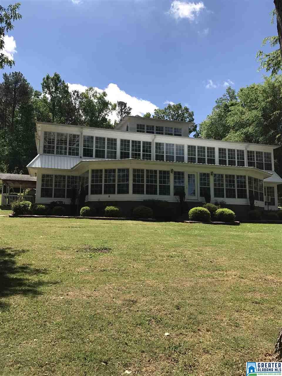 195 FULMER DR, Talladega, AL 35160