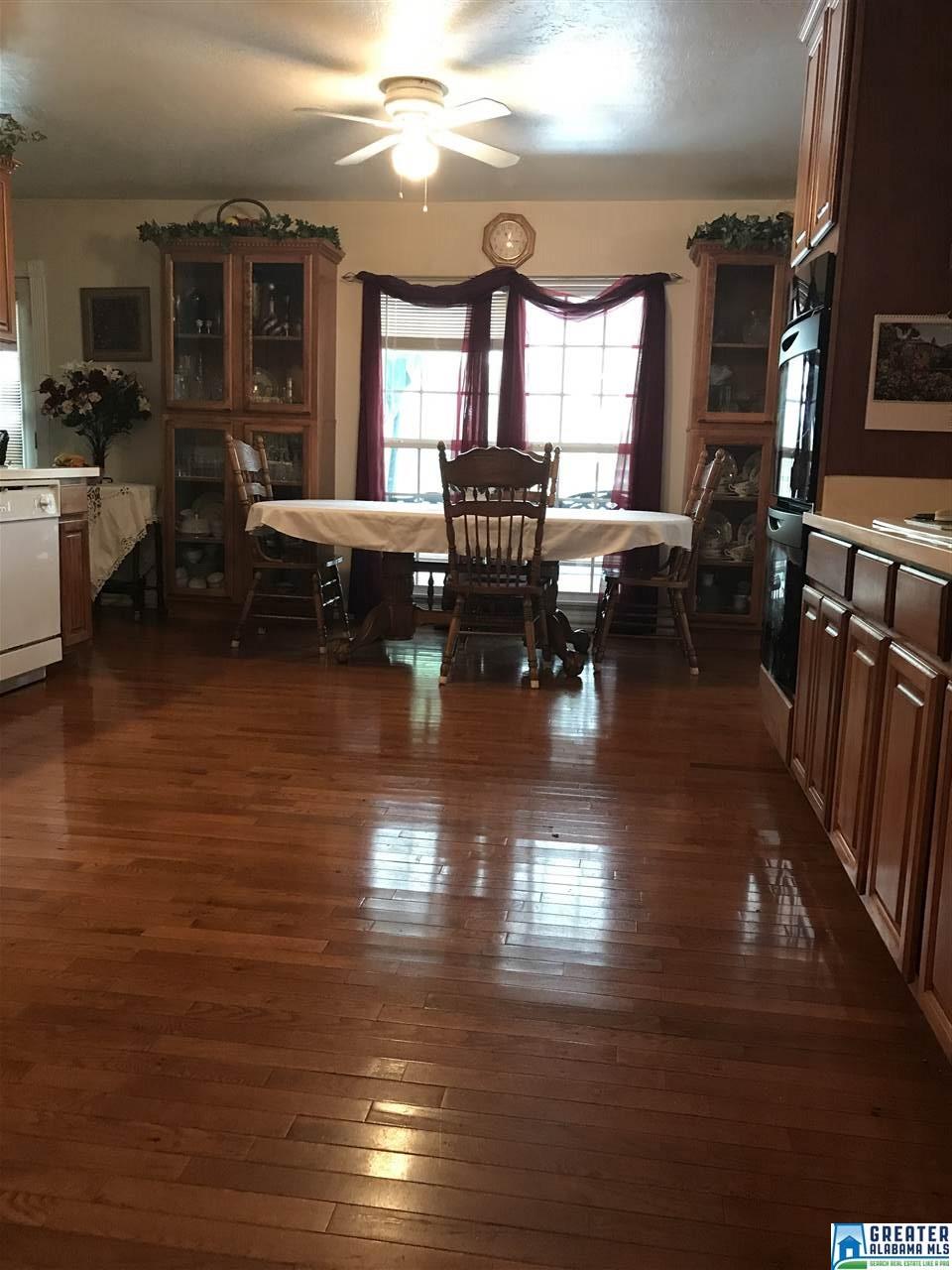 195 FULMER DR, Talladega, AL 35160