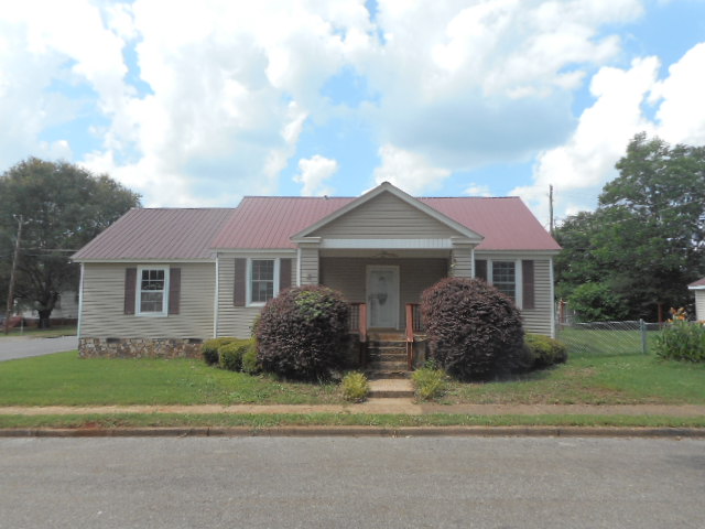 504 Talladega AveTalladega, AL, 35160Talladega County