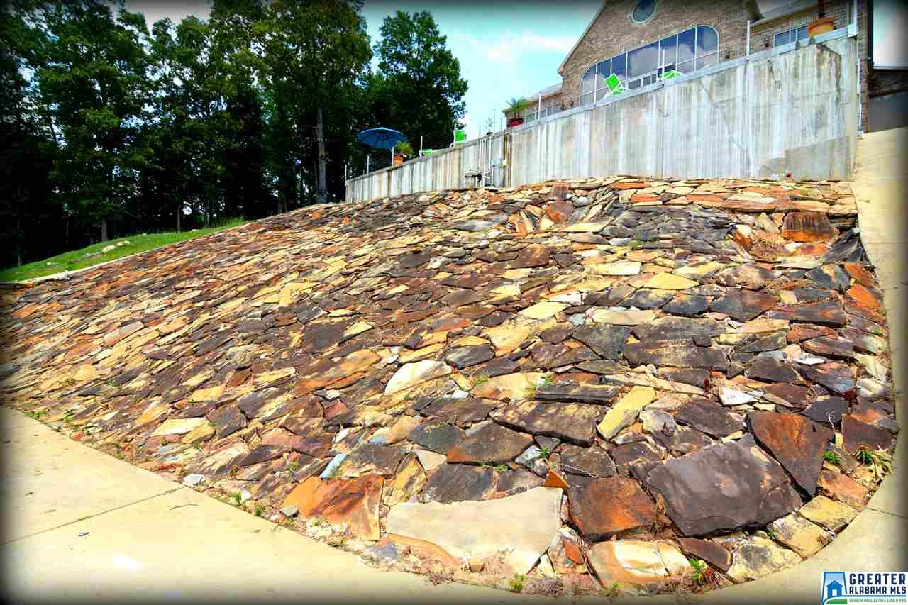 559 RIVER FOREST LN, Talladega, AL 35160