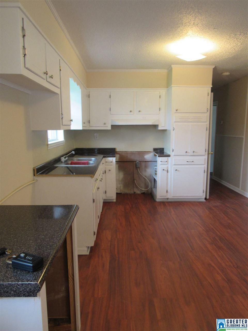 80 W LINCOLN ST, Thorsby, AL 35171