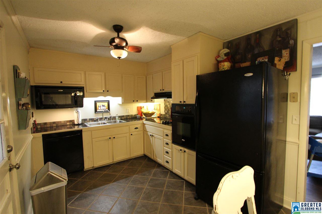 7071 HAPPY HOLLOW RD, Trussville, AL 35173